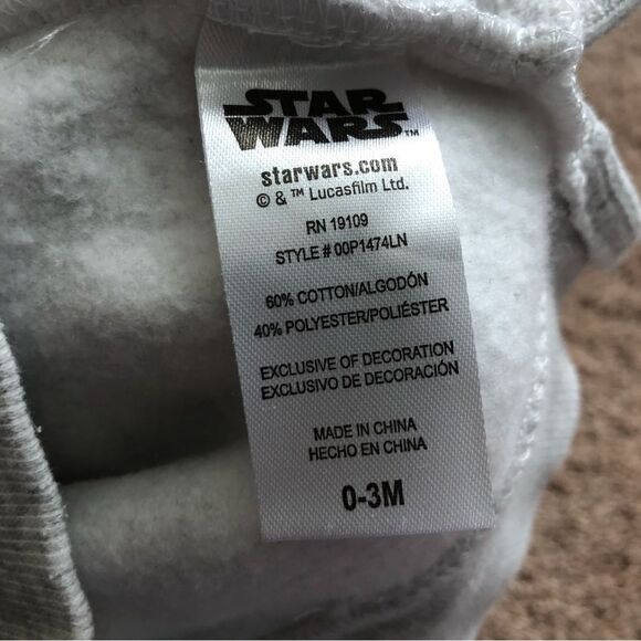 Star Wars Baby Yoda Two Piece Matching Set Sweatshirt Joggers Baby 0-3 Mos - Picture 9 of 11